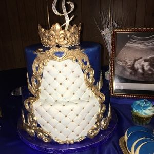 Meet your Posher, Aurora